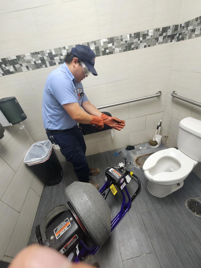 Roto-Rooter Plumbing & Water Cleanup