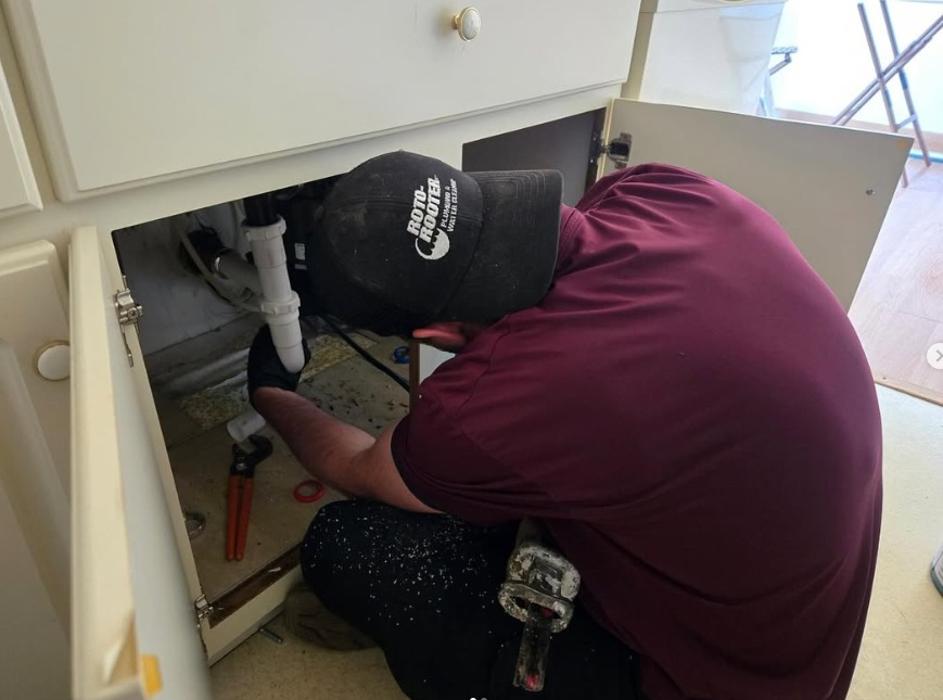 Roto-Rooter Plumbing & Water Cleanup Image