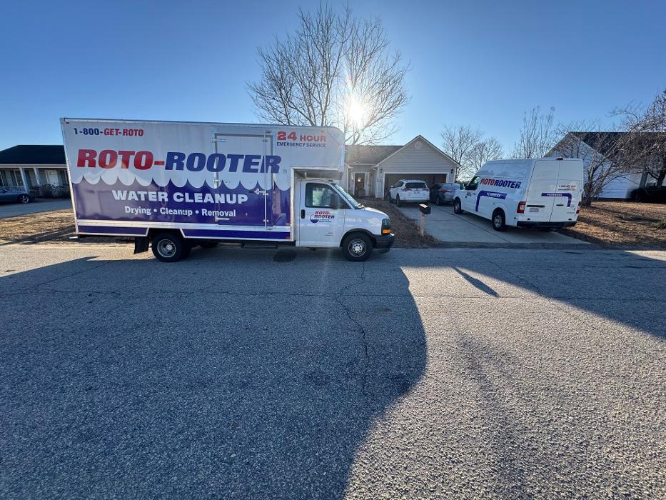 Roto-Rooter Plumbing & Water Cleanup Image