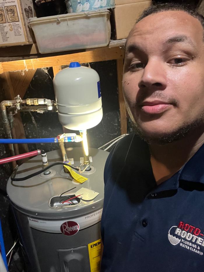 Roto-Rooter Plumbing & Water Cleanup