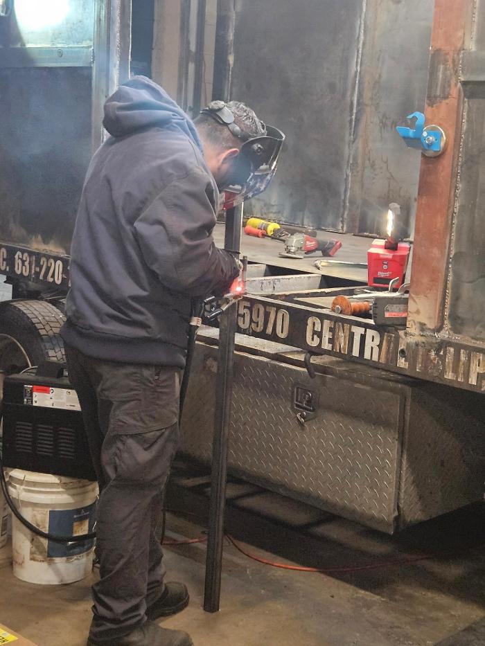 J&S Auto Shop - West Babylon, NY