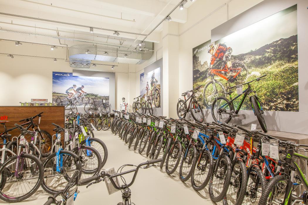 B.O.C. - BIKE & OUTDOOR COMPANY GmbH & Co. KG, Flurweg in Porta Westfalica