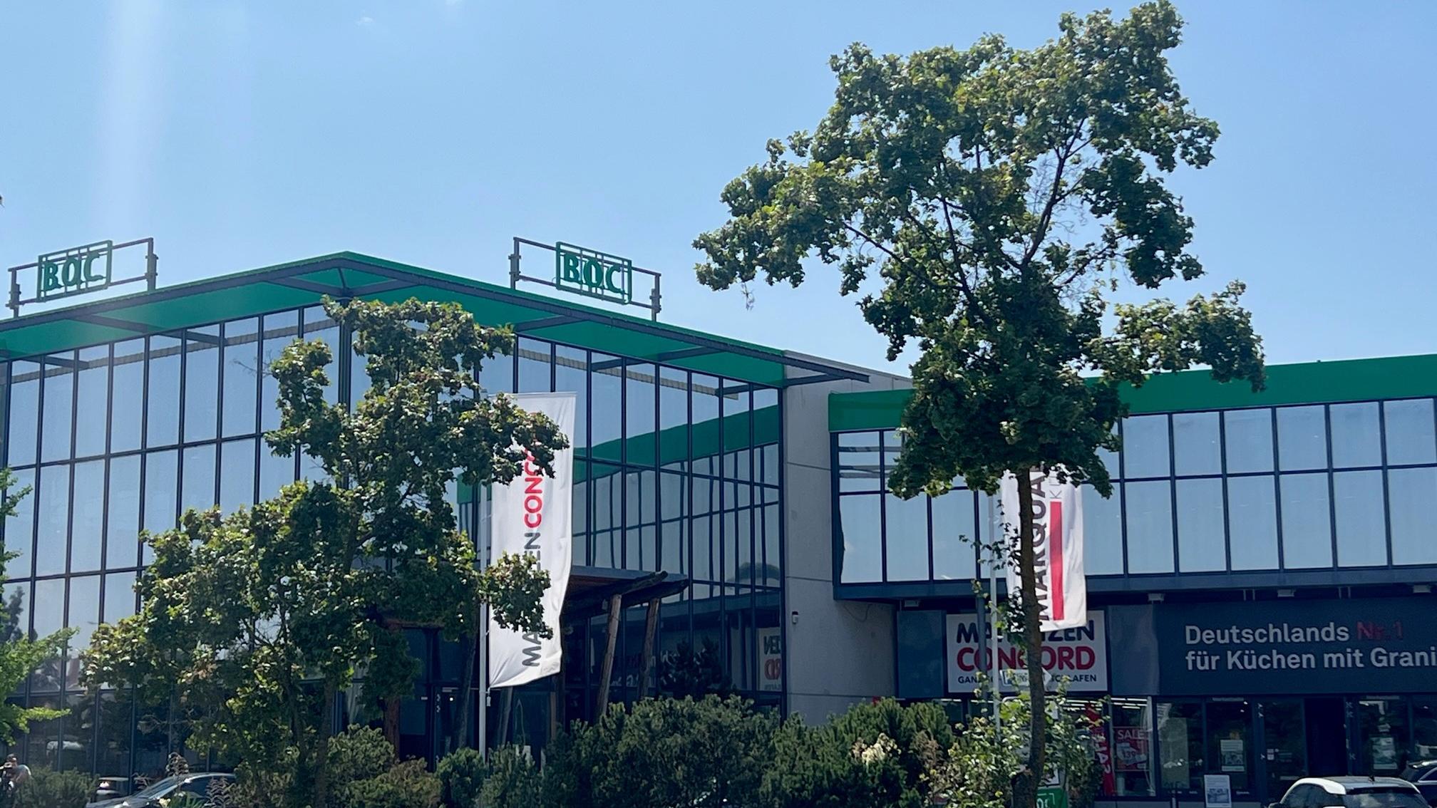 B.O.C. - BIKE & OUTDOOR COMPANY GmbH & Co. KG, Porschestraße in Ludwigsburg