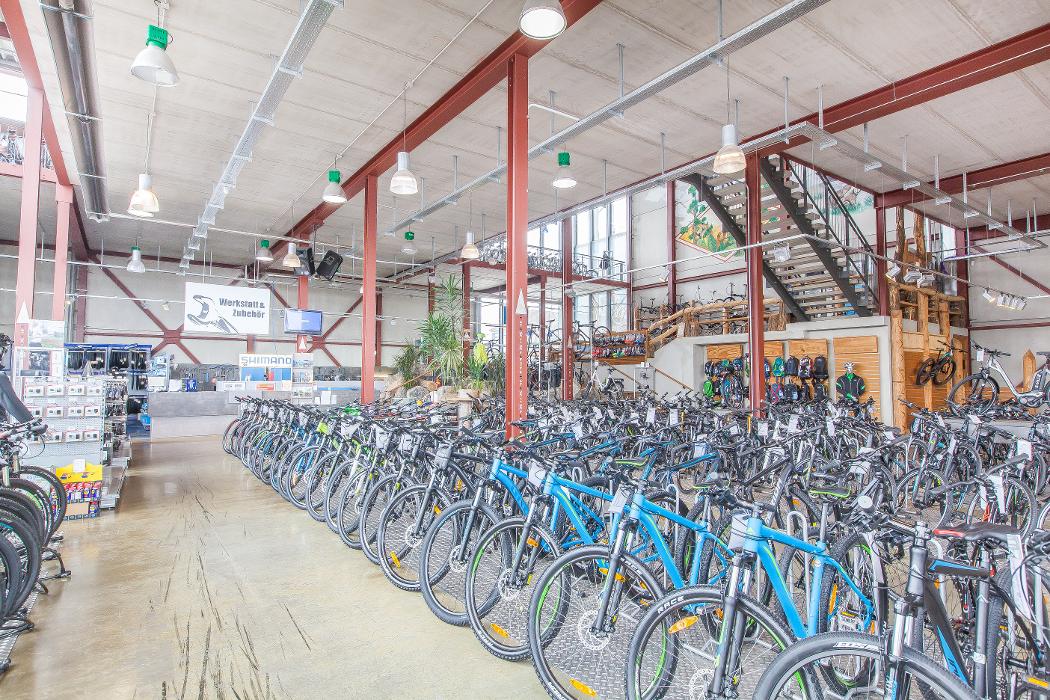B.O.C. - BIKE & OUTDOOR COMPANY GmbH & Co. KG, Porschestraße in Ludwigsburg
