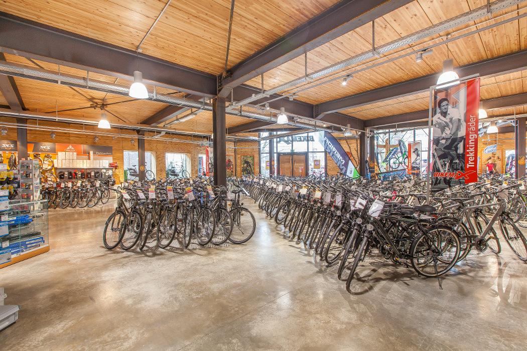 B.O.C. - BIKE & OUTDOOR COMPANY GmbH & Co. KG, Hanns-Martin-Schleyer-Straße in Sindelfingen