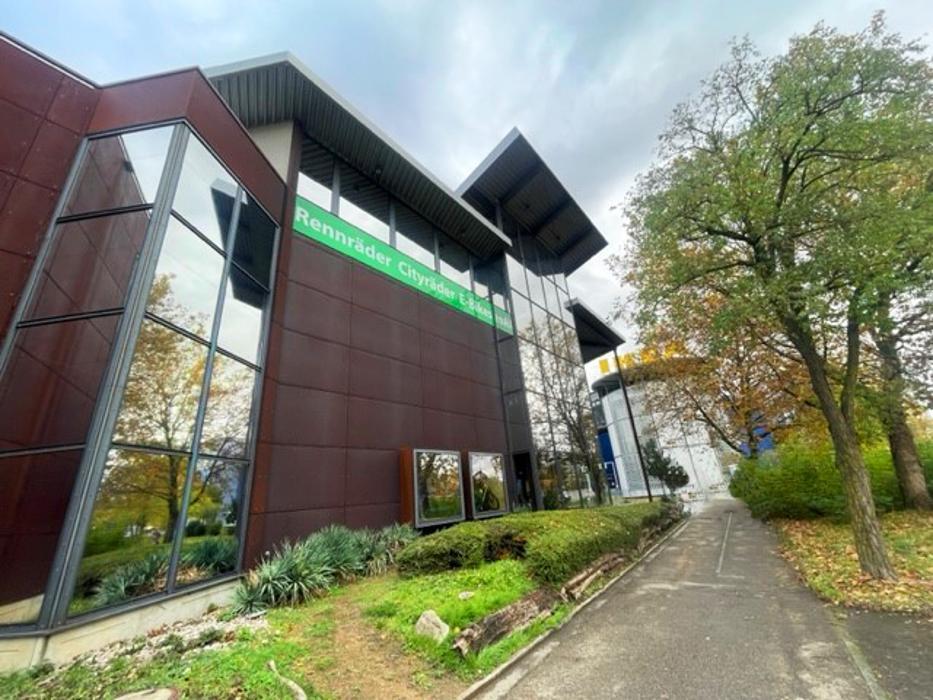 B.O.C. - BIKE & OUTDOOR COMPANY GmbH & Co. KG, Hanns-Martin-Schleyer-Straße in Sindelfingen