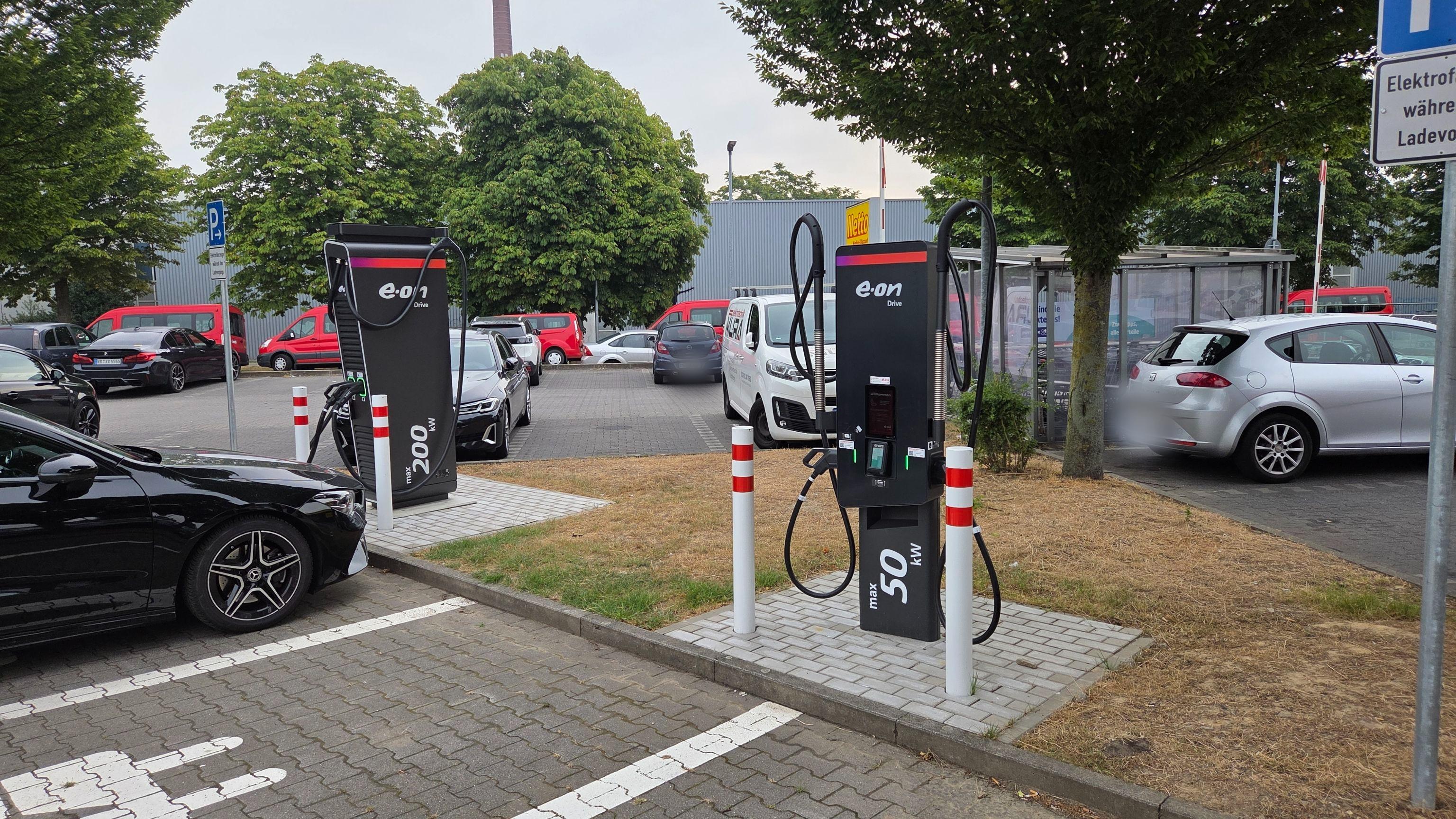 E.ON Drive Public Ladestation, Friedhofstraße in Mönchengladbach