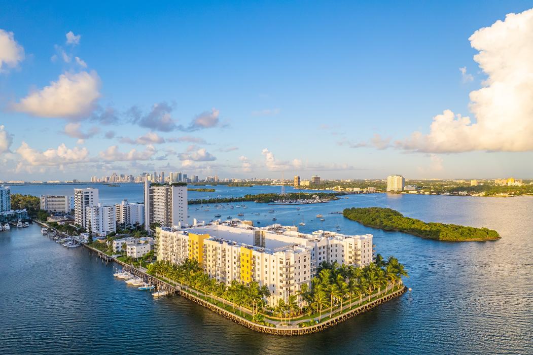 Moda North Bay Village Apartments