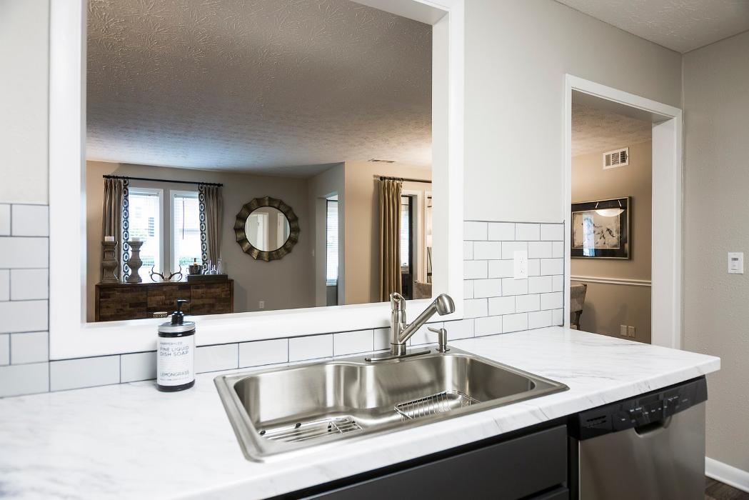 The Overlook Sandy Springs Apartments