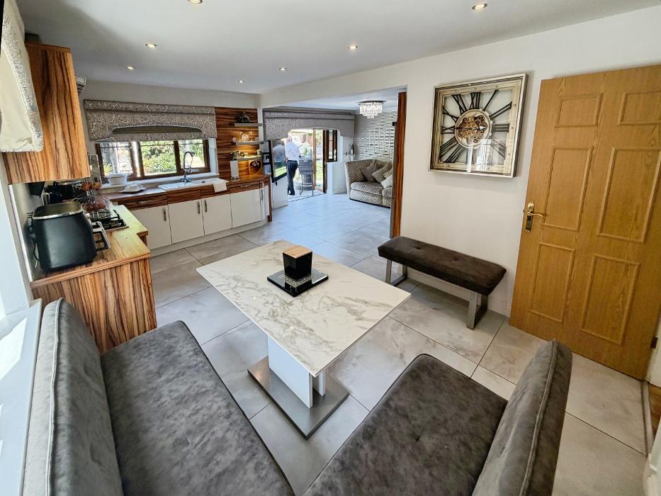Hunters Estate & Letting Agents Little Sutton