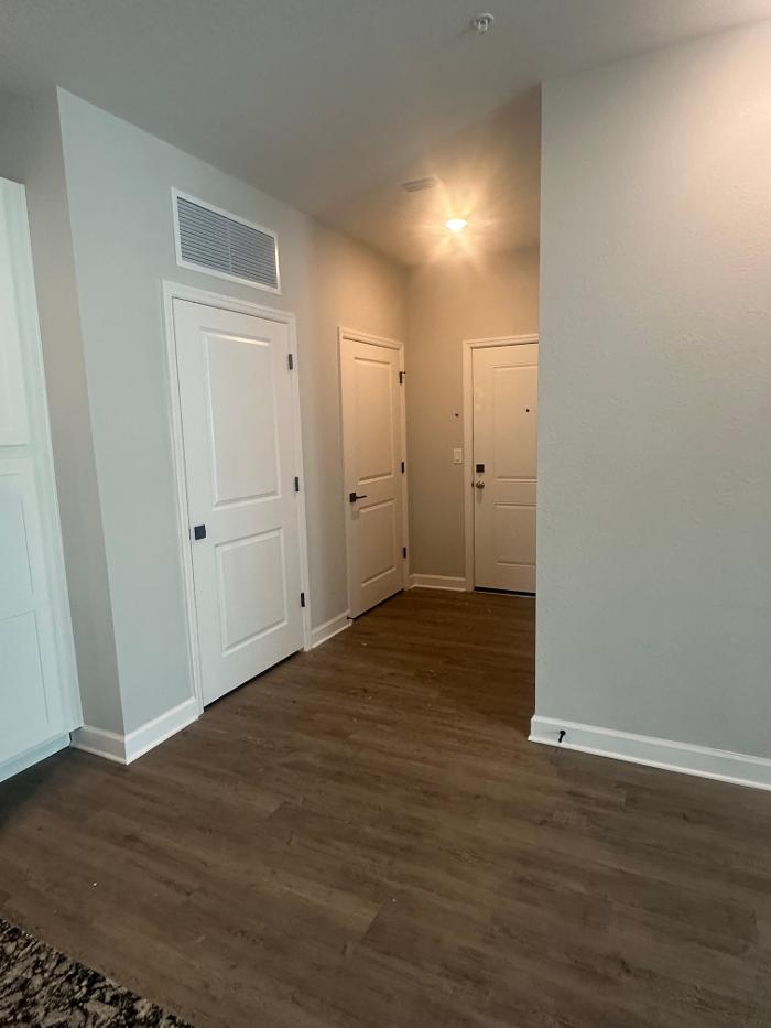 Palm Breeze Apartments