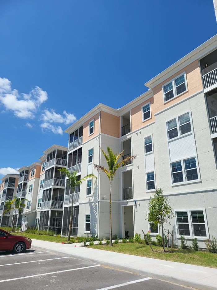 Tailor Apartments
