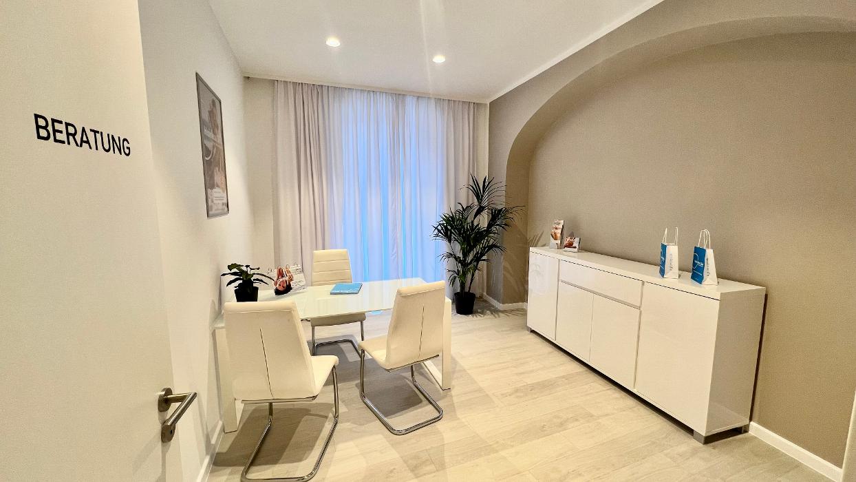 Hairless Skin Neustadt a.d. Weinstrasse - Fachinstitut für Laser Haarentfernung, Hauptstraße in Neustadt an der Weinstraße