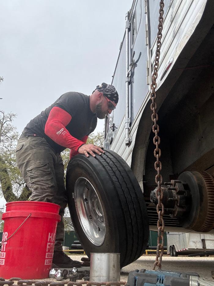 Muscle & The Brains Services LLC