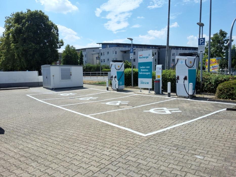 Shell Recharge Charging Station, Jülicher Straße in Hückelhoven
