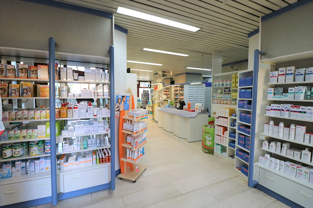 Thermen-Apotheke, Am Bahnhof in Bad Soden am Taunus