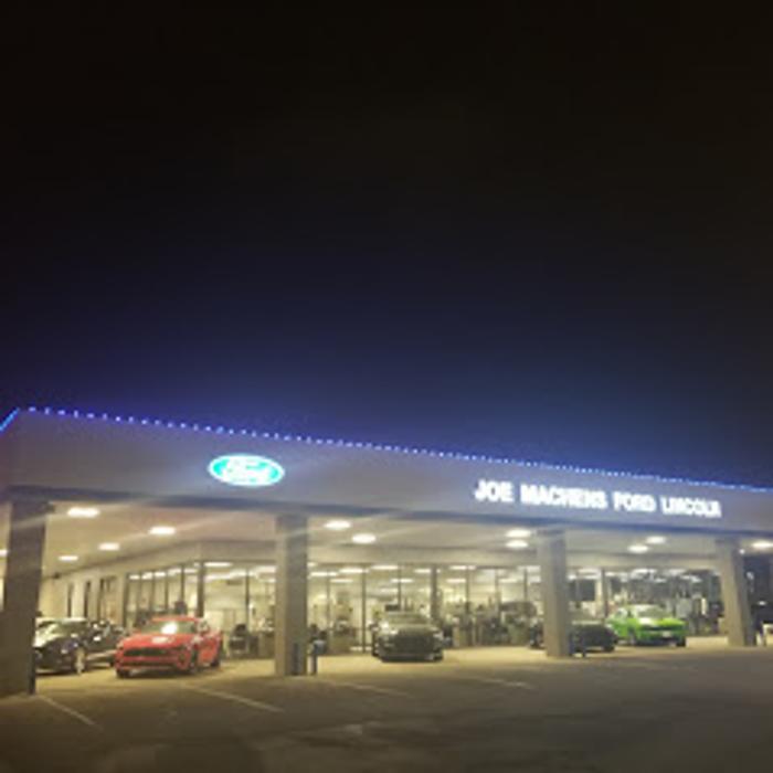 Joe Machens Lincoln Service Department