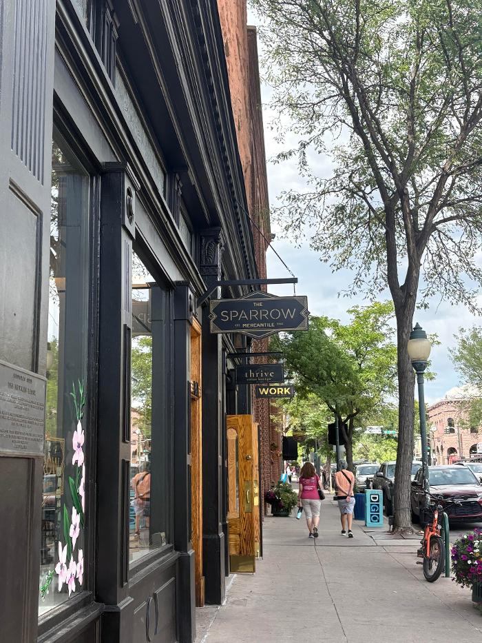 Thrive Artisan Boutique