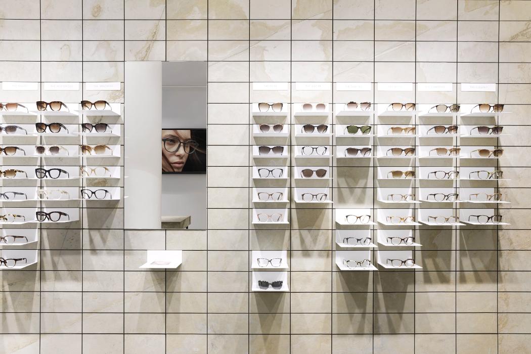VIU - Optiker & Brillengeschäft, Ottenser Hauptstraße in Hamburg
