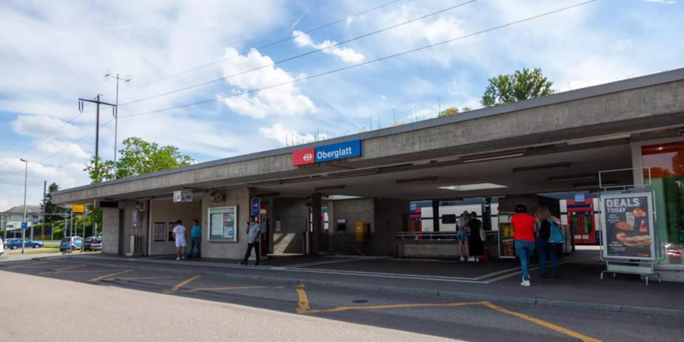 migrolino Oberglatt, Kaiserstuhlstrasse in Oberglatt