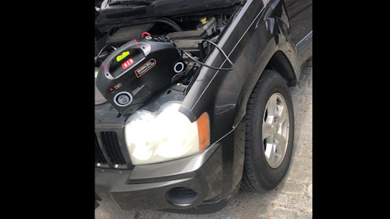 Helping Hands Auto Rescue LLC