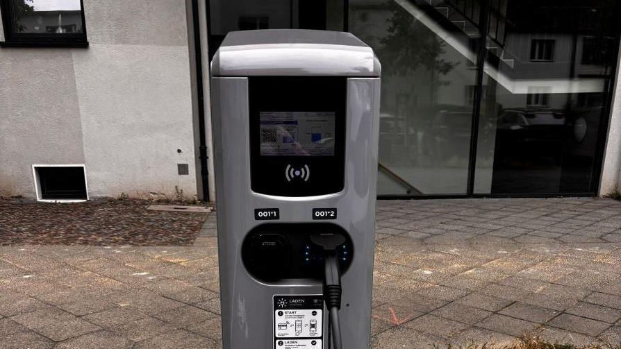 TotalEnergies Charging Station, Usedomer Strasse in Berlin
