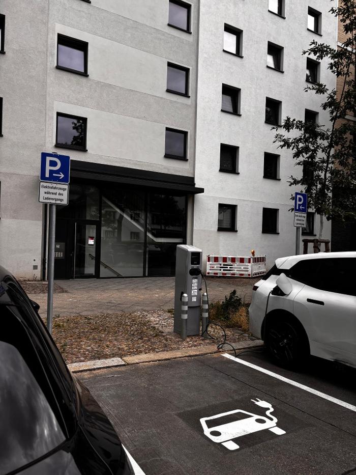 TotalEnergies Charging Station, Usedomer Strasse in Berlin