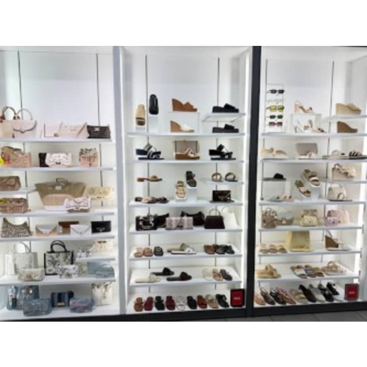 Gallery thumbnail