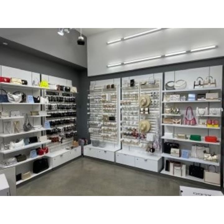 Gallery thumbnail
