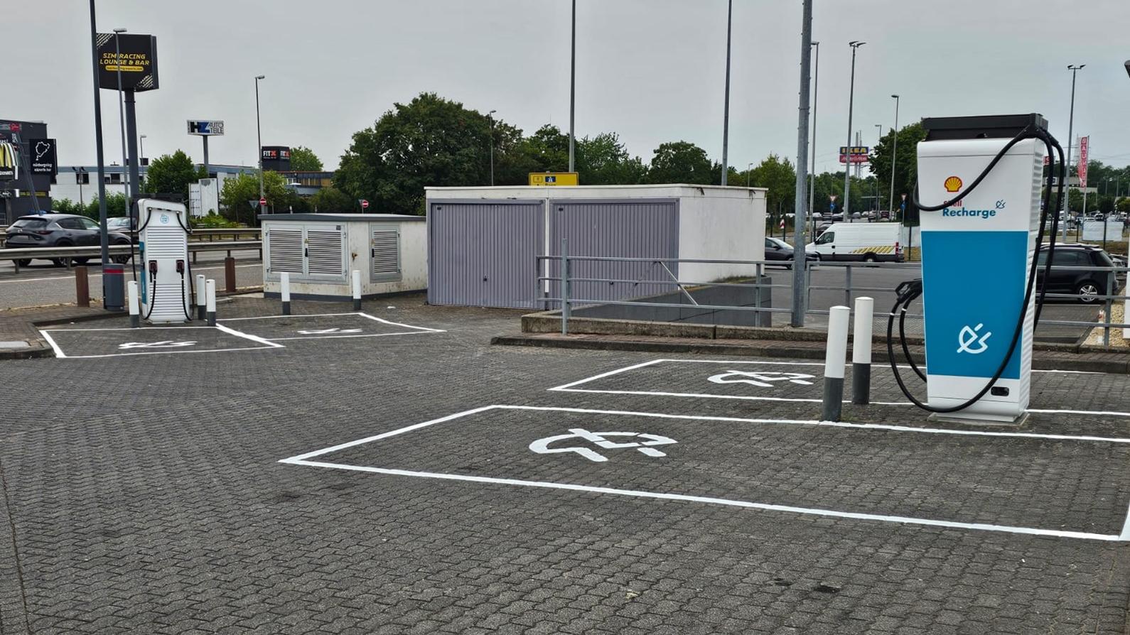 Shell Recharge Charging Station, Friedrich-Mohr-Straße in Koblenz