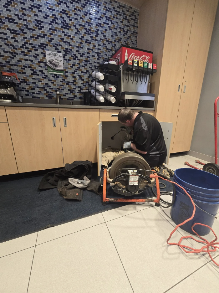 B & B Drain Tech, Inc.