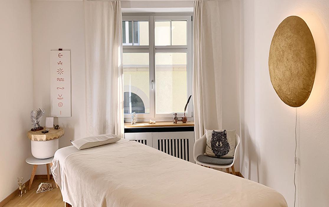 Heilende Energiebalance und Tiefenentspannung, Zürichbergstrasse in Zürich
