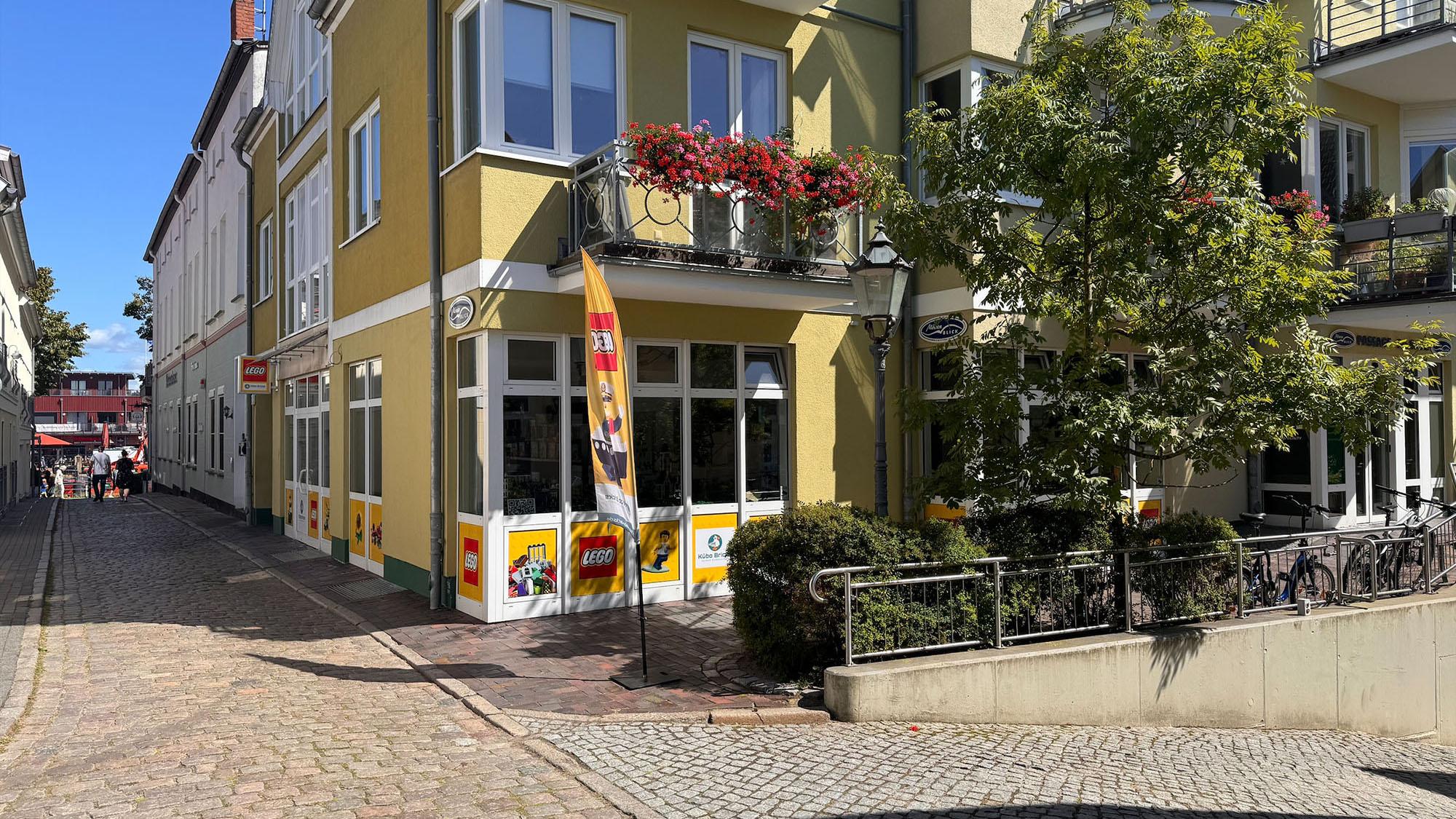 Kübo Bricks Warnemünde – LEGO Fachhändler, Am Strom in Rostock
