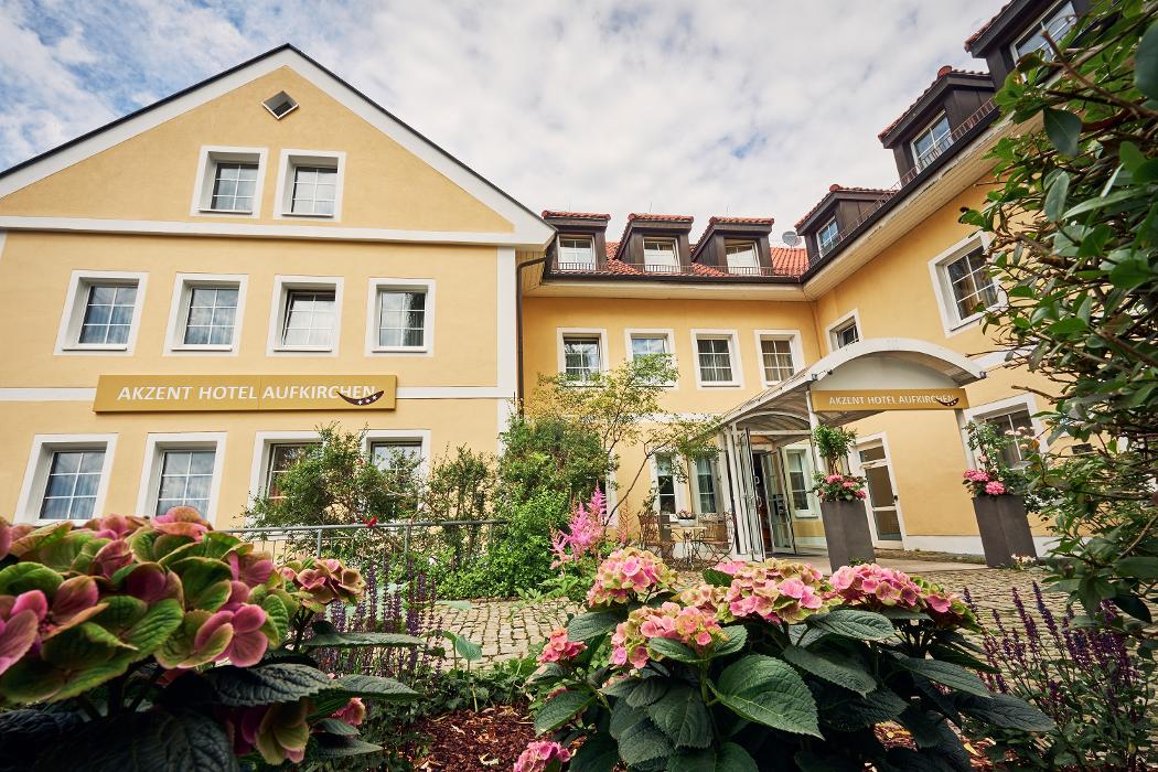 AKZENT HOTEL AUFKIRCHEN, Dorfstraße in Aufkirchen