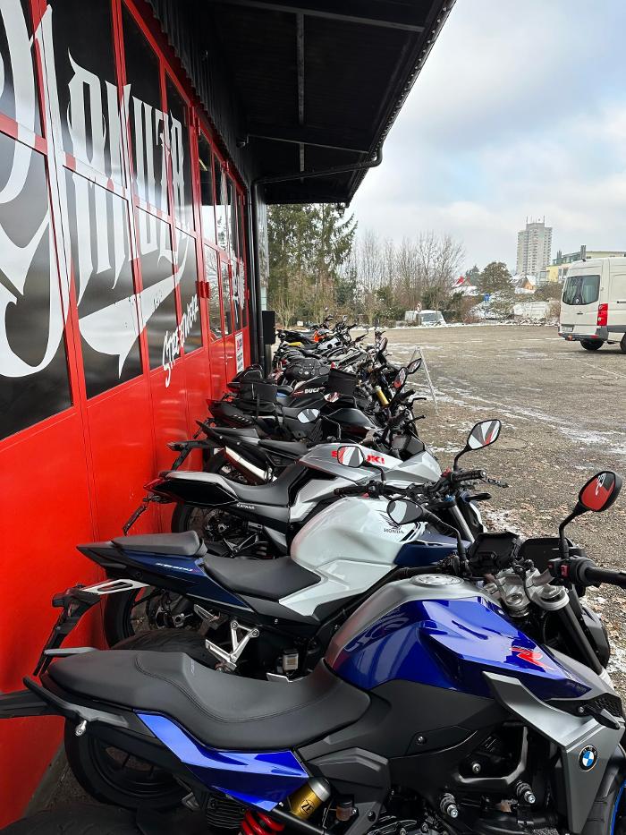 MotoWorld Zurbuchen, Spitalweidstrasse in Oftringen