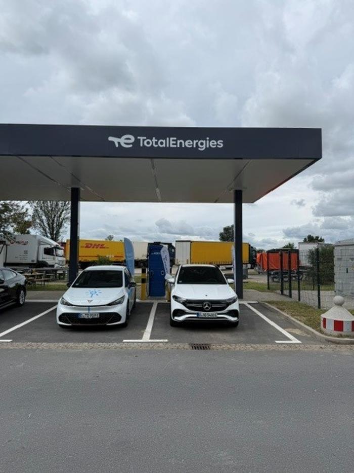 TotalEnergies Charging Station, A13 Rastanlage Wiesenholz Ost in Schönfeld