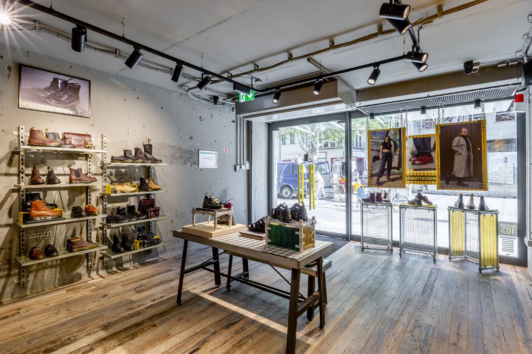 Dr. Martens - Neuhauser Strasse, Neuhauser Straße in München