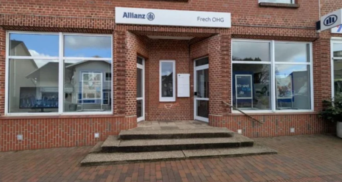 Allianz Versicherung Frech Versicherungen und Finanzen OHG Generalvertretung in Schwarzenbek, Seestern-Pauly-Straße in Schwarzenbek