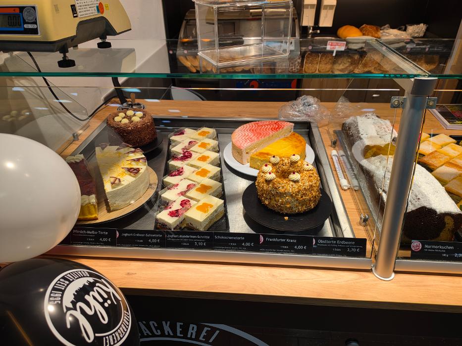 Stadtbäckerei Kühl GmbH & Co. KG, Putbuser Chaussee in Bergen auf Rügen