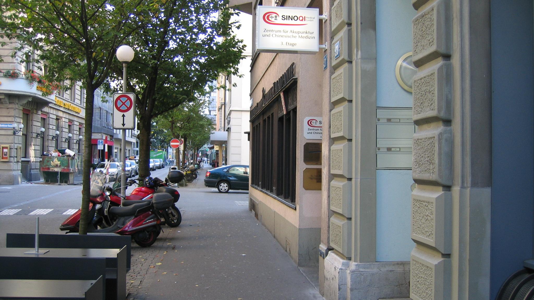 SinoQi TCM Zentrum Zürich Bahnhofplatz/HB, Lintheschergasse in Zürich