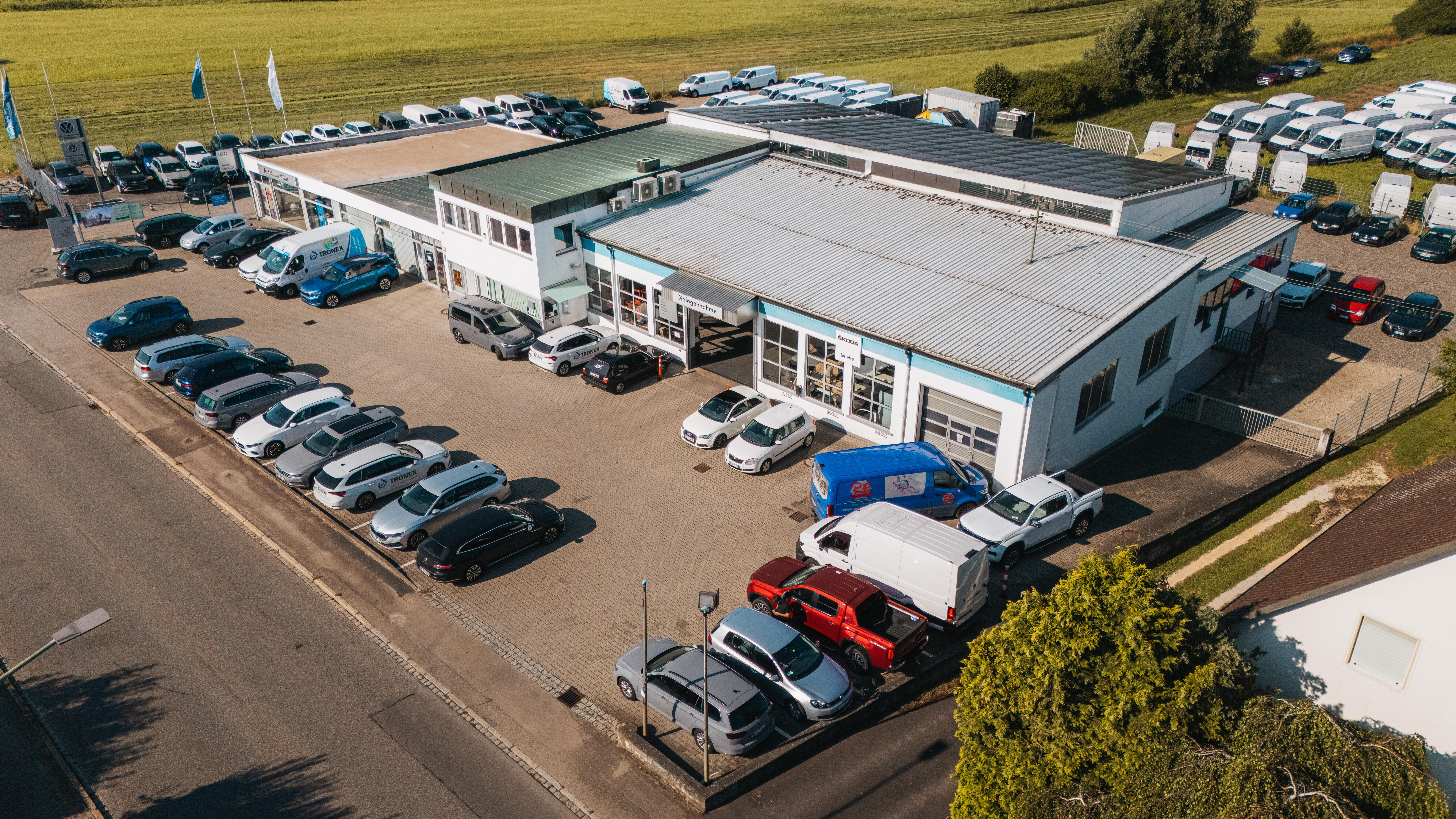 Autohaus Köpf GmbH, Thannhauser Straße in Röfingen