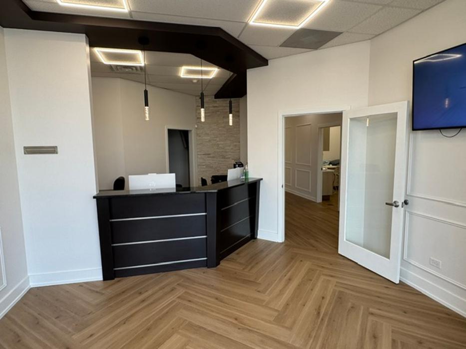 Crest Hill Dental Studio