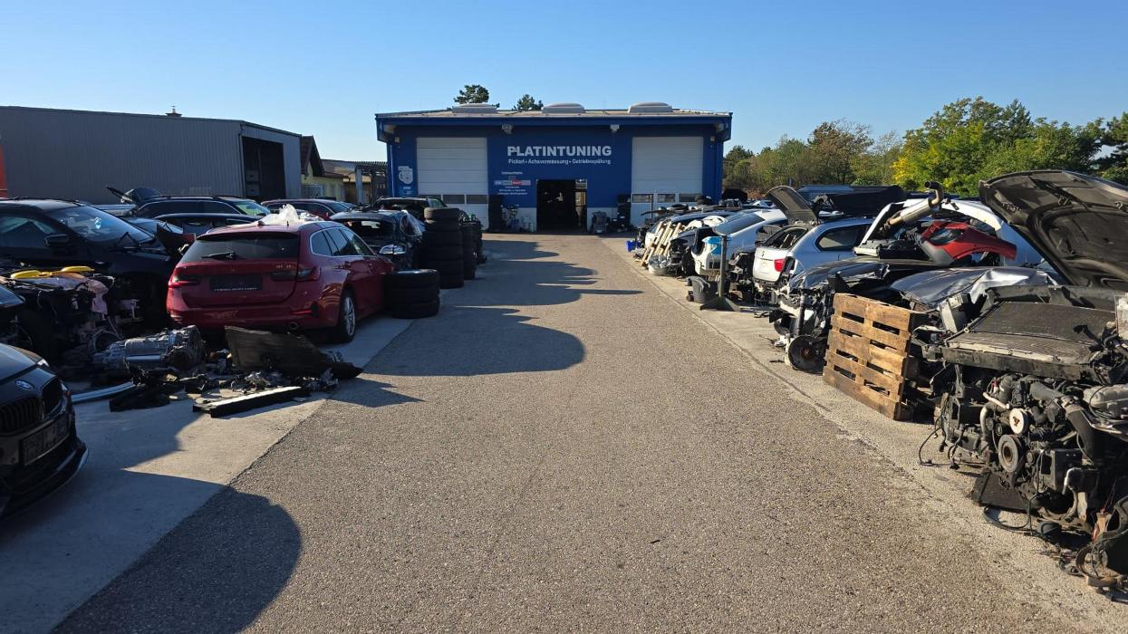 KFZ Meisterbetrieb Platintuning für alle Marken, Pfarrer-Karl-Schilling-Gasse in Wiener Neustadt