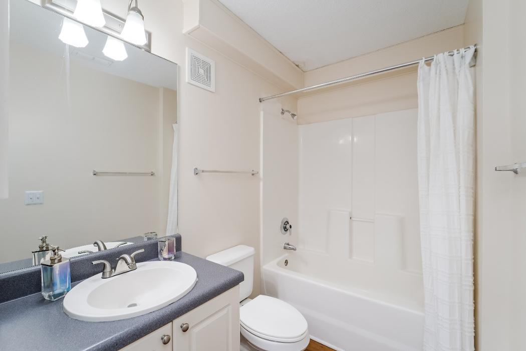 1540 Place