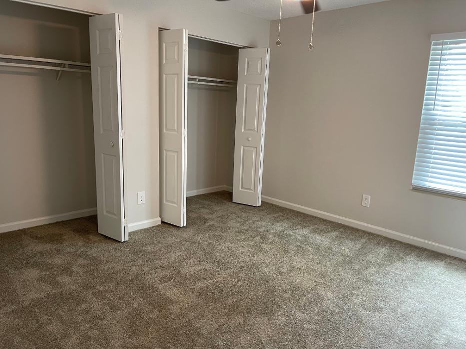 Ashwood Cove Apartments