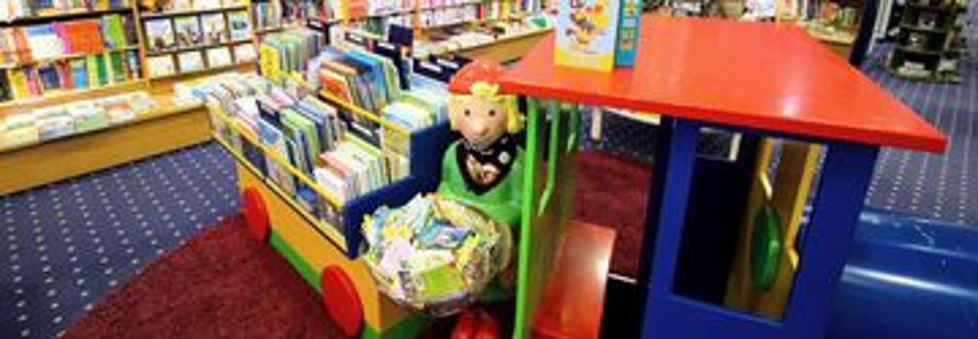 Jenaer Universitätsbuchhandlung Thalia - EKZ Neue Mitte, Leutragraben in Jena