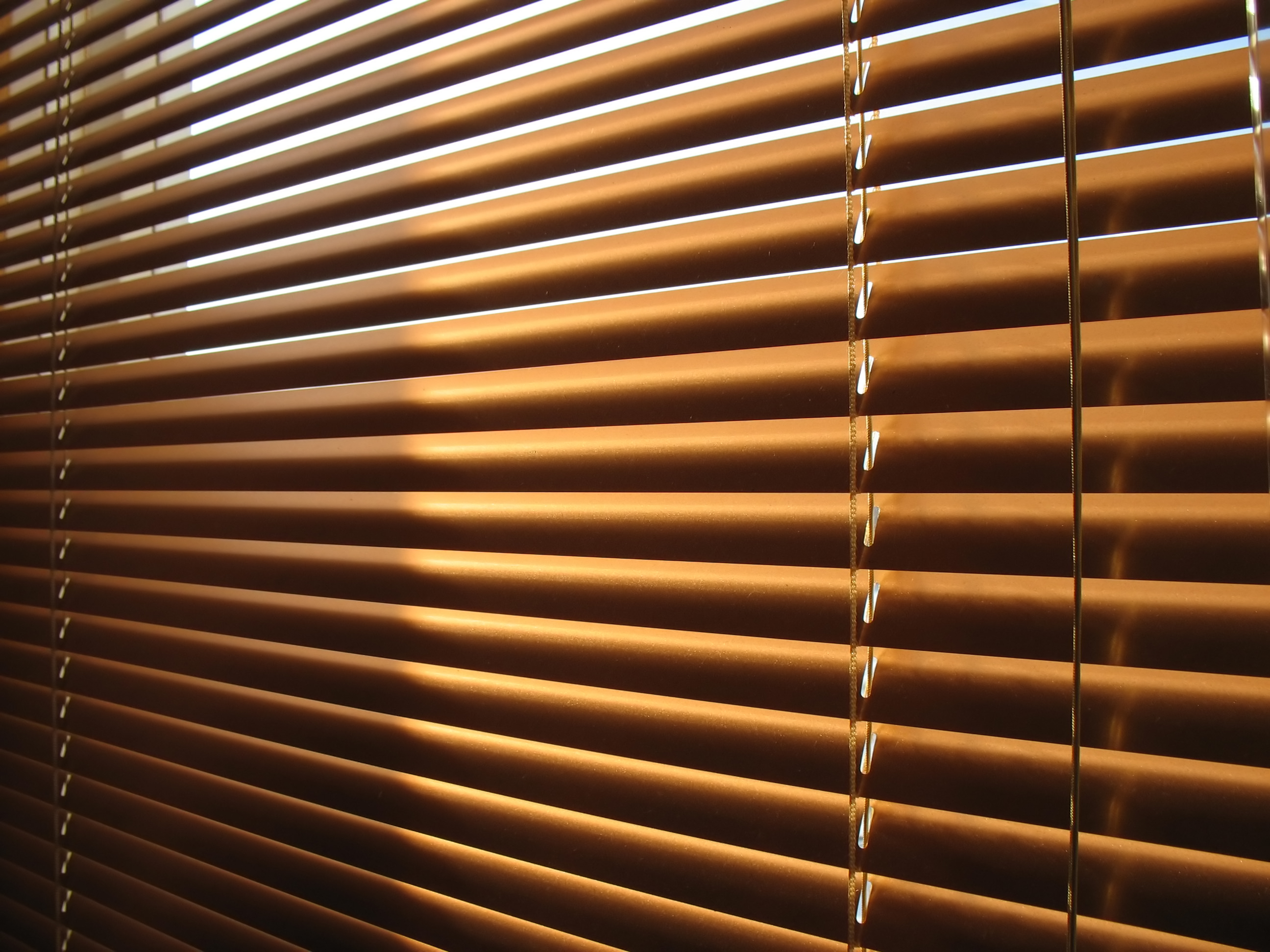 Devon Blinds Ltd Bideford 01237 459412