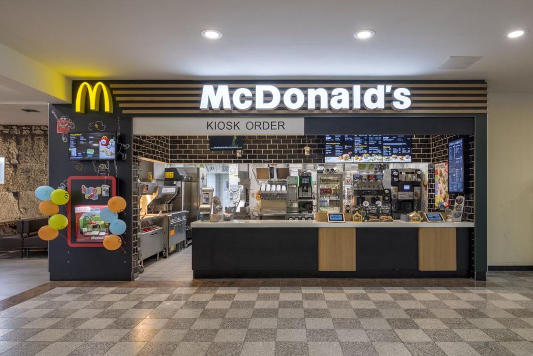 McDonald's, Raststätte Breisgau Ost in Schallstadt