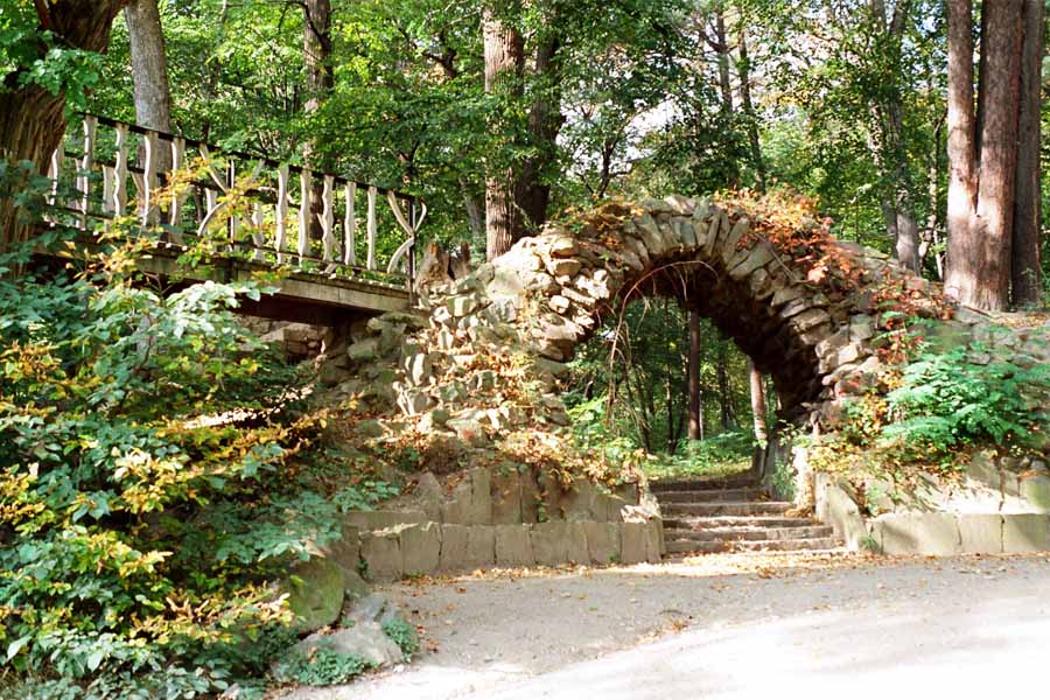 Schloß Machern, Hotel im Kavalierhaus, Schloßplatz in Machern