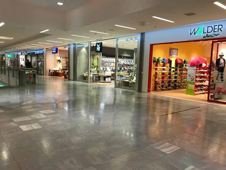 WMF Wallisellen, Neue Winterthurerstrasse in Wallisellen